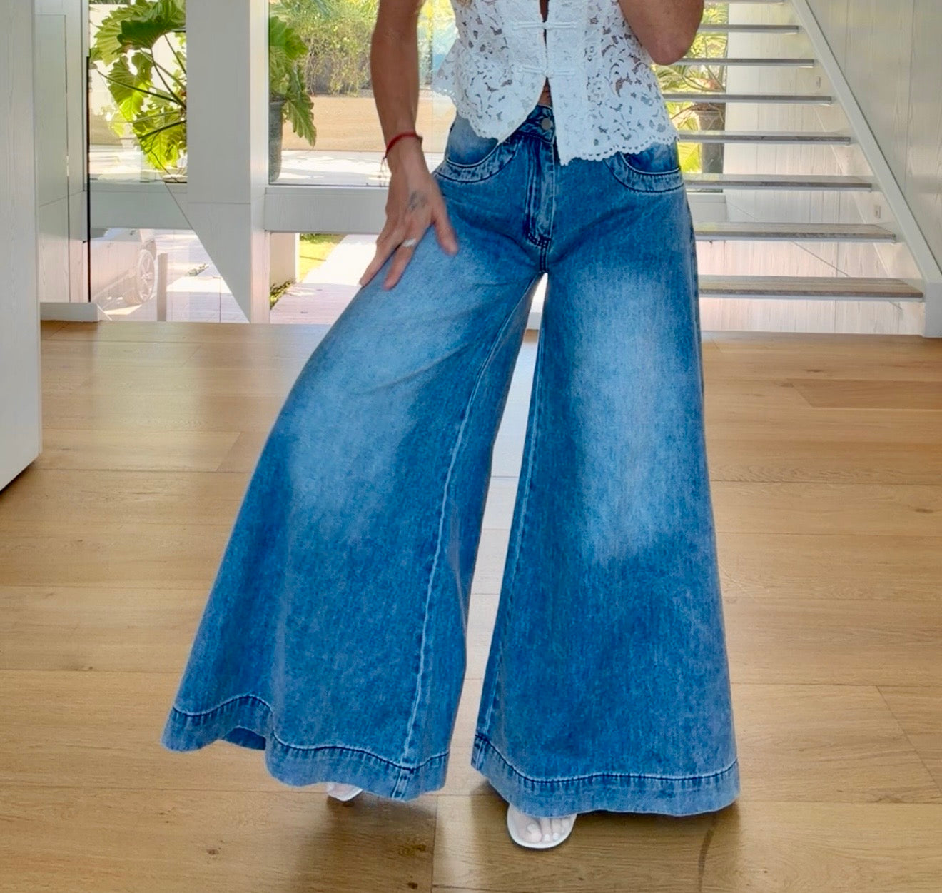 BROOKLYN JEANS